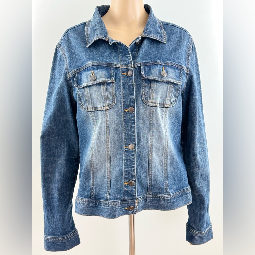 Old Navy Medium Washed Cropped Stretch Denim Trucker's Jacket, Women's Size L